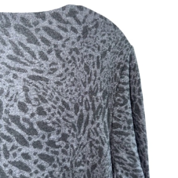 Max & Mia Twist Top Long Sleeve Side Women's Tunic Leopard Black/Gray Sz Small - Picture 6 of 10